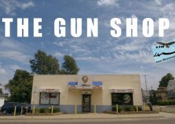 فروشگاه اسلحه (۲۰۱۶)